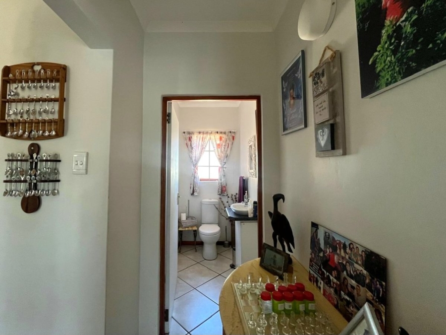 2 Bedroom Property for Sale in Upington Rural Northern Cape